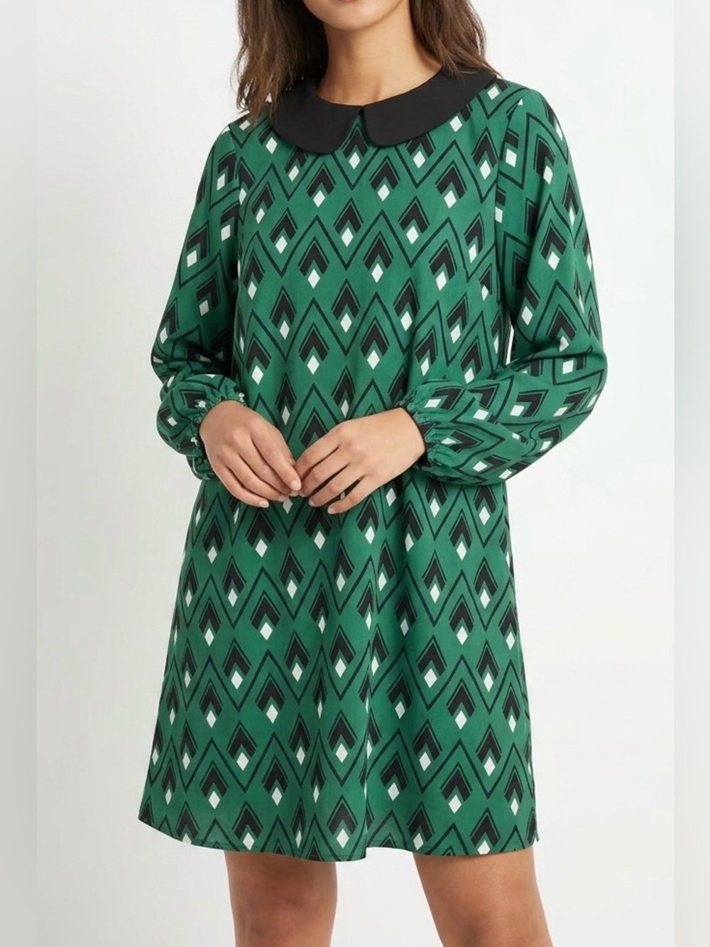 ModCloth Green Geometric Shift Dress M Peter Pan Collar Preppy Retro Mod